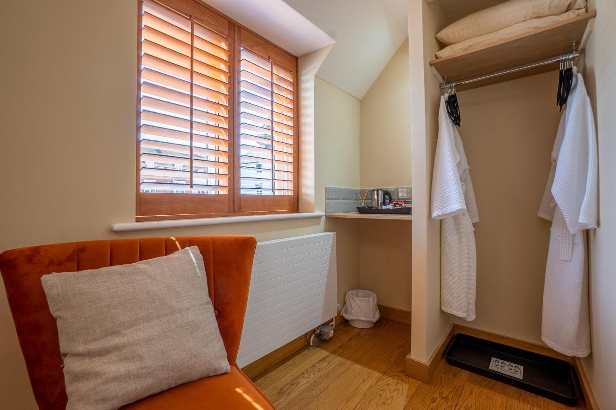 The Regent, Rye Motel Room photo